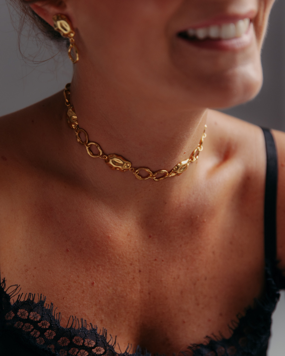 COLAR MIRÓ "Canção de vogais"