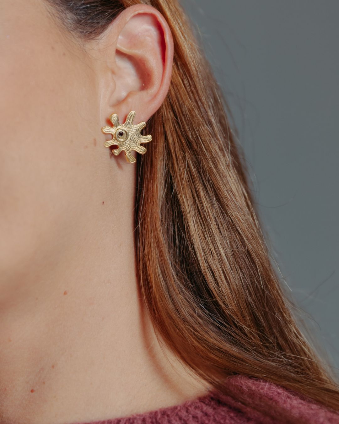 BRINCOS MIRÓ "Mulher diante do sol"