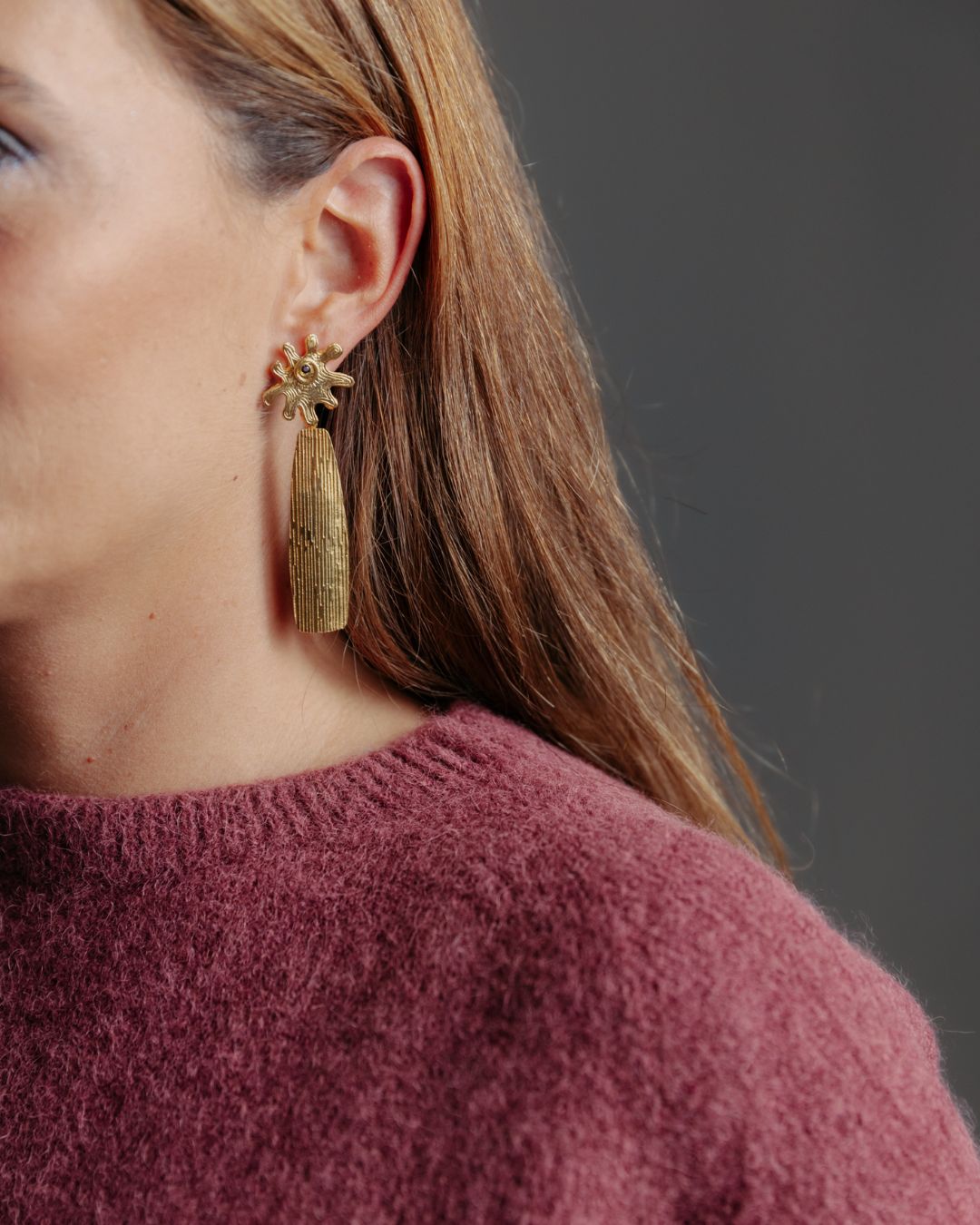 BRINCOS MIRÓ "Mulher diante do sol II"