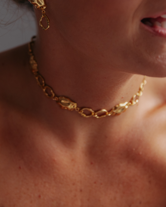 COLAR MIRÓ "Canção de vogais"